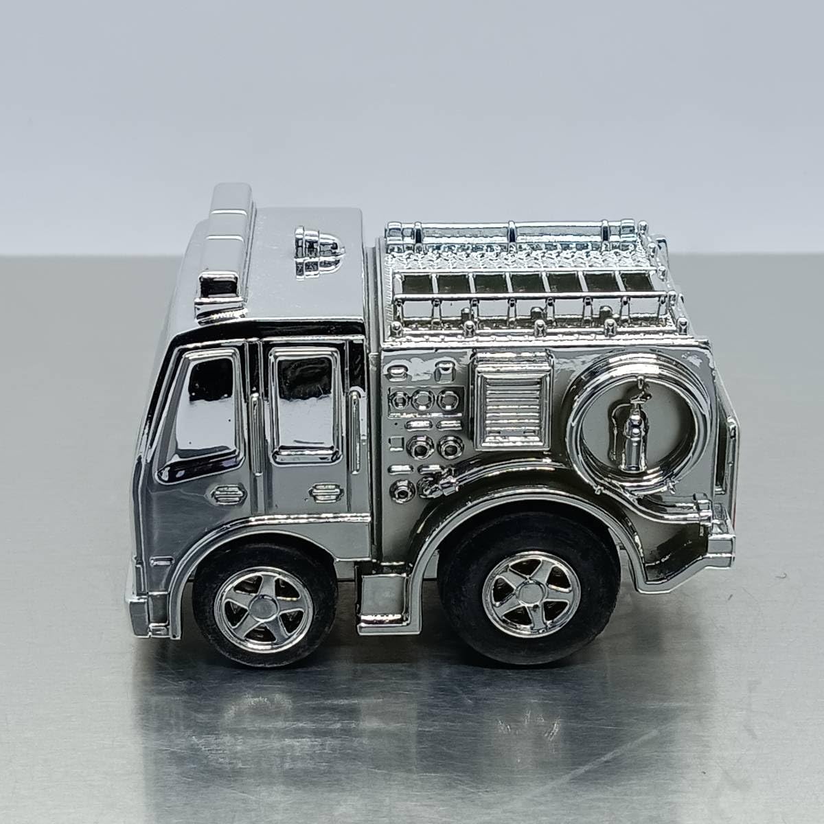 Amazon.co.jp: チョロQ QQQパック2003 ポンプ車 シルバーメッキ